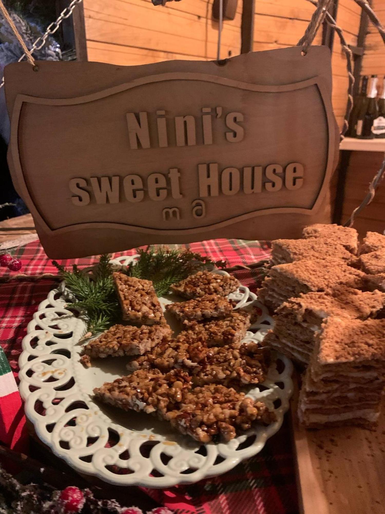 Nini'S Sweet House Hotel Matkhoji ภายนอก รูปภาพ