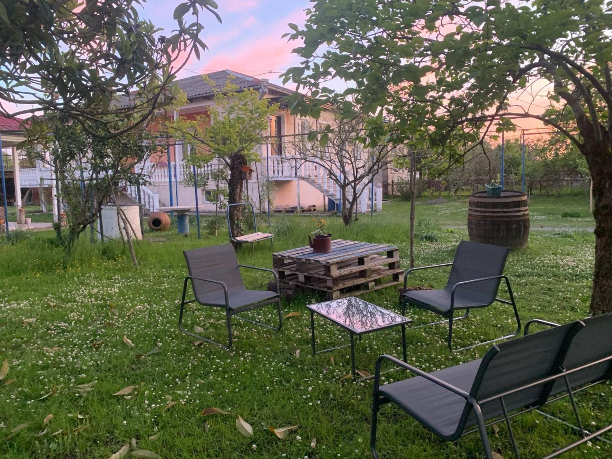 Nini'S Sweet House Hotel Matkhoji ภายนอก รูปภาพ